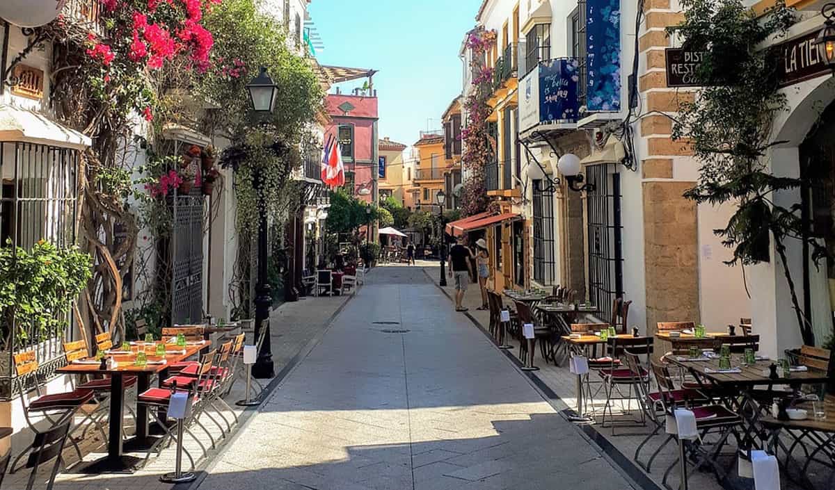 Transfers in die Altstadt von Marbella
